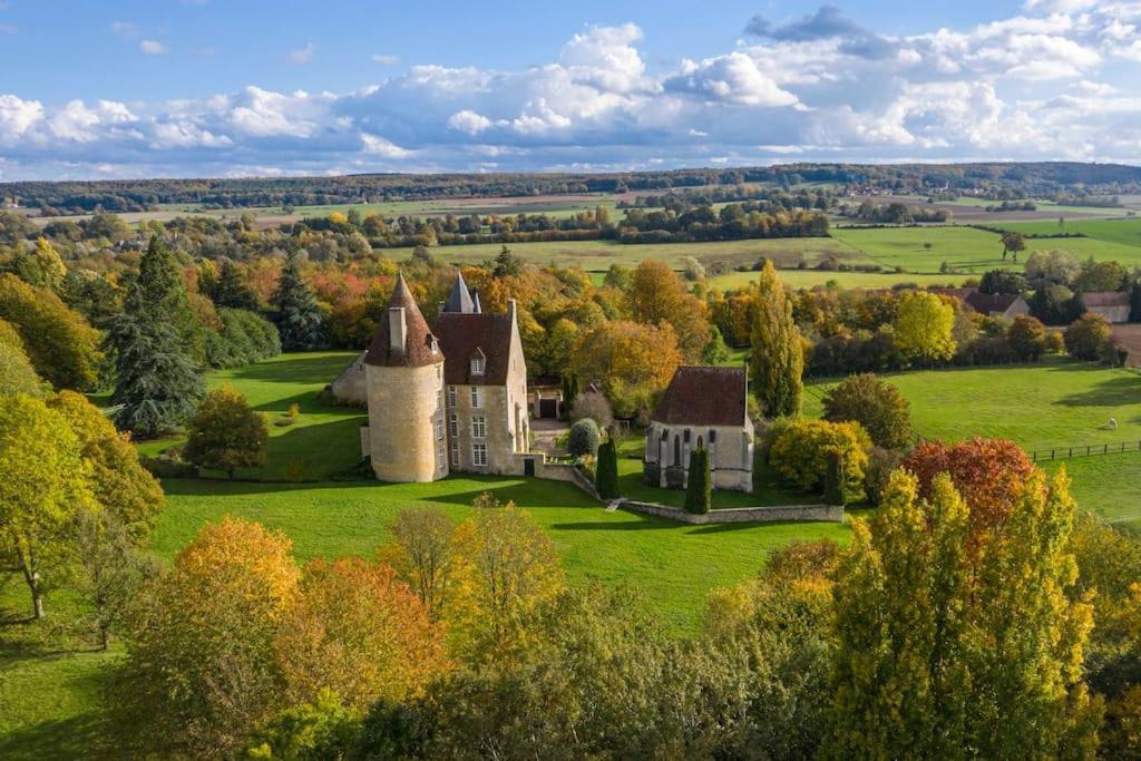 Chambre Jaune Manoir De La Vove Perche Bed & Breakfast Corbon  Exterior photo